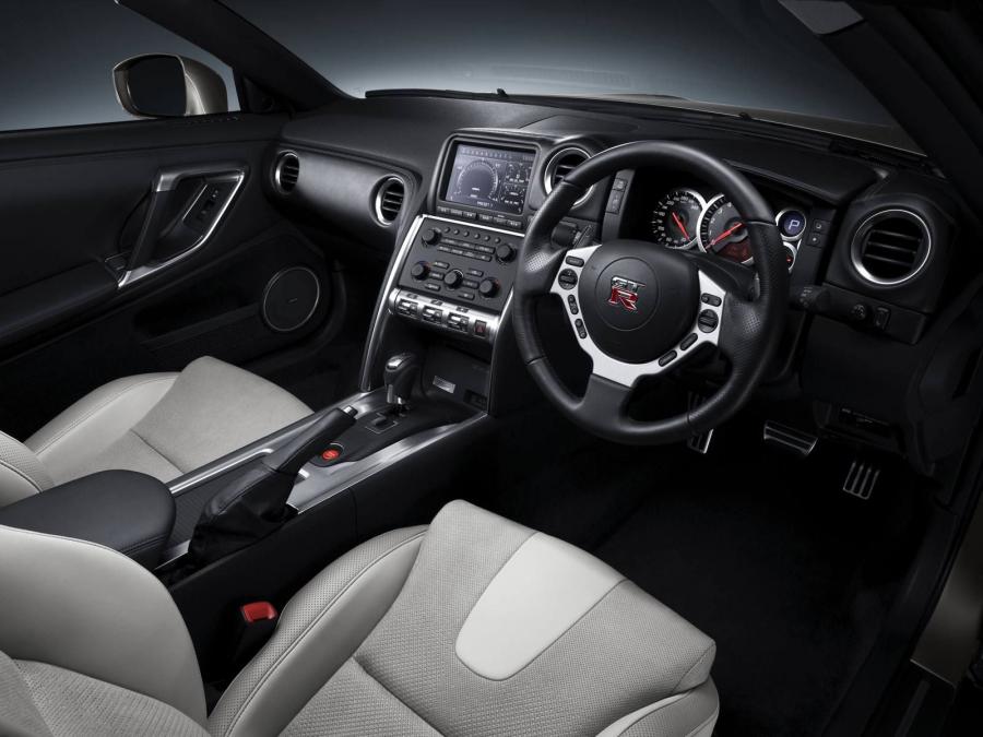 Nissan GT-R 2007 года  (фото 153 из 480)